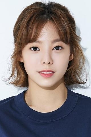 Yoon Ji-won pic