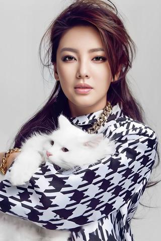 Kitty Zhang pic