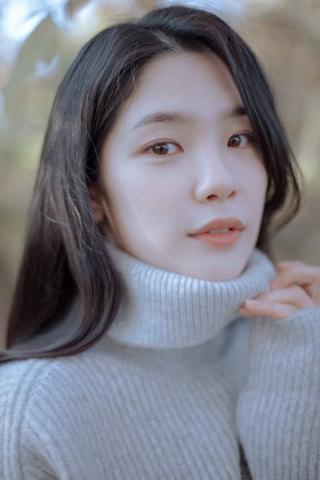 Yoon So-mi pic