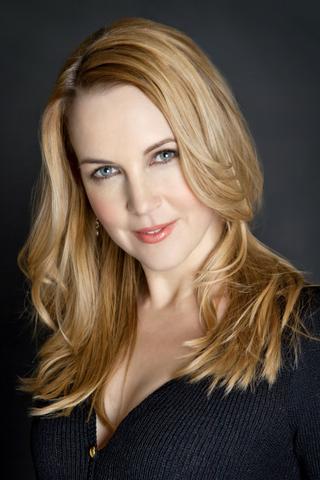 Renee O'Connor pic