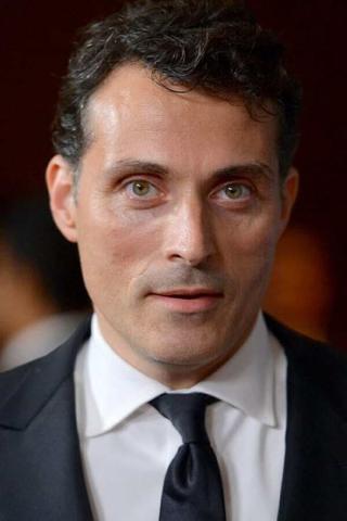 Rufus Sewell pic