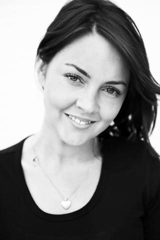 Lacey Turner pic