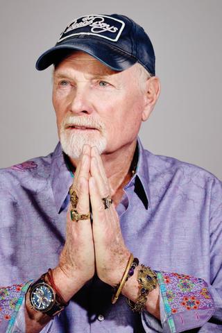 Mike Love pic
